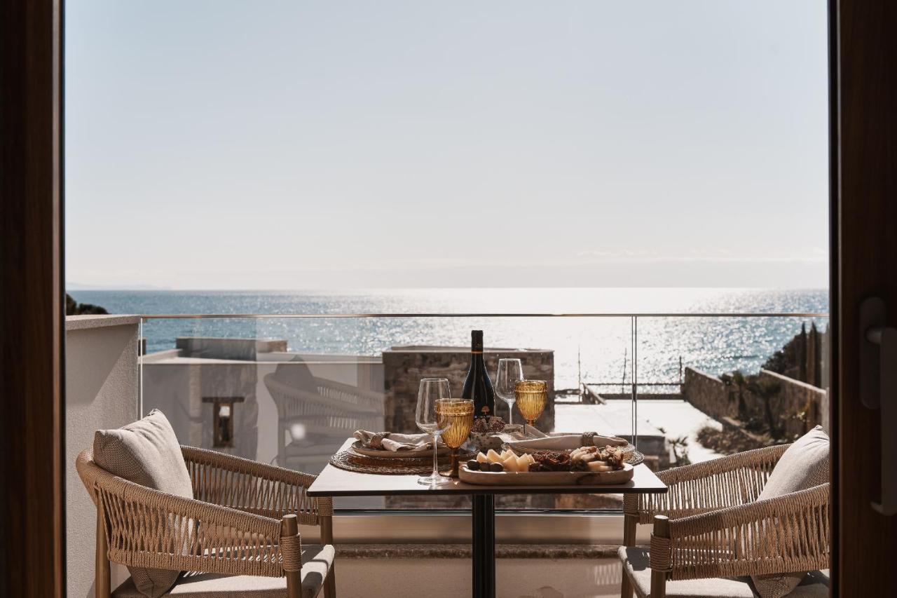 Myra Hotel Kavala Exterior photo